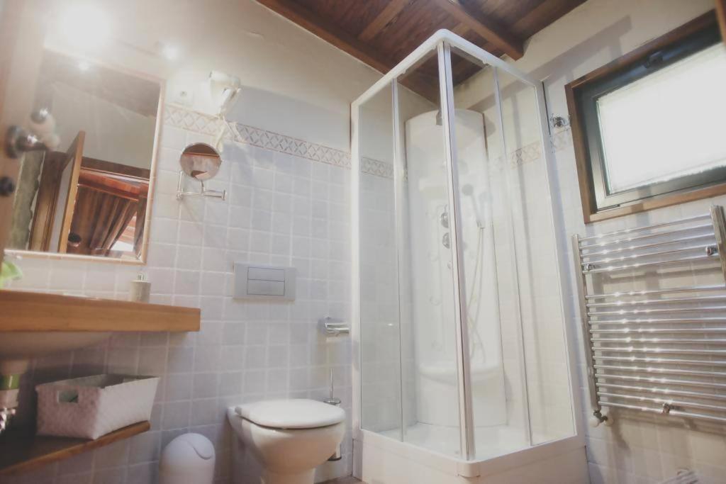 Affittacamere Casa De Afora Casa Con Piscina Y Jacuzzi Privados San Giacomo di Compostella Esterno foto
