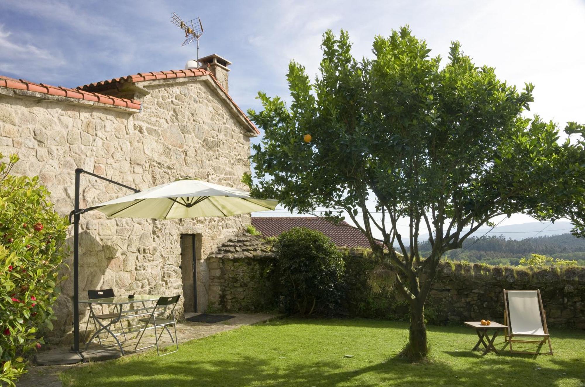 Affittacamere Casa De Afora Casa Con Piscina Y Jacuzzi Privados San Giacomo di Compostella Esterno foto